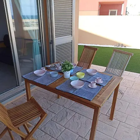 Macy House , With Private Garden And Sea Views