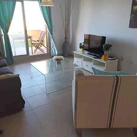 Macy House , With Private Garden And Sea Views Διαμέρισμα