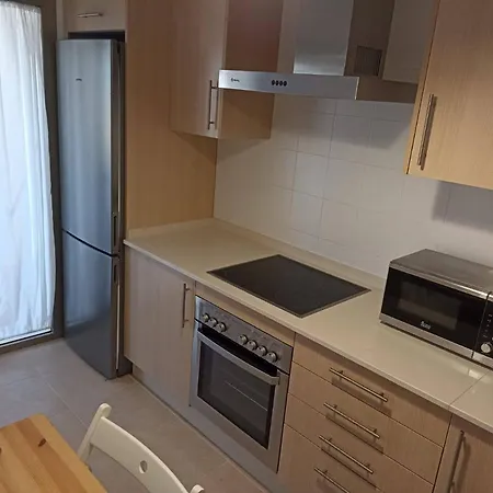Διαμέρισμα Macy House , With Private Garden And Sea Views